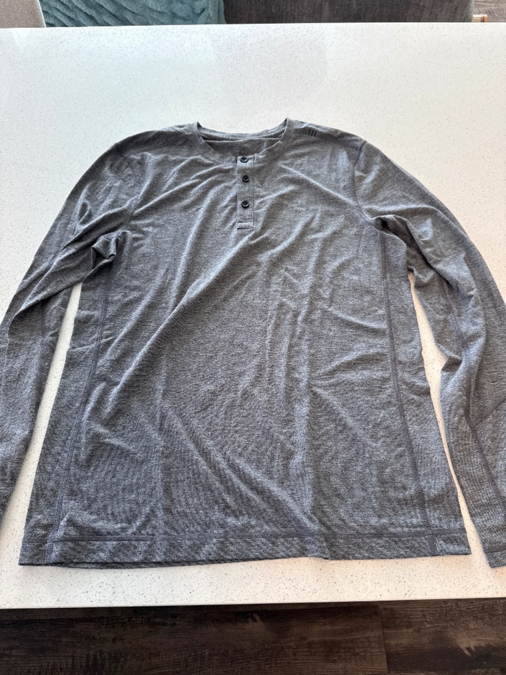Men’s Lululemon Henley